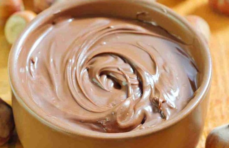 Crema alle nocciole