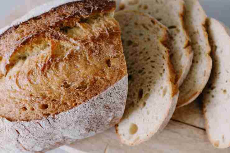 bruschette con salsiccia e stracchino
