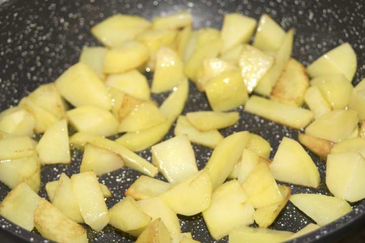 patate croccanti in padella