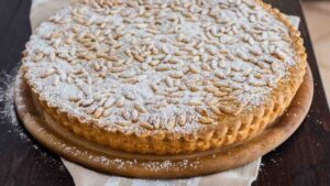 Torta della nonna