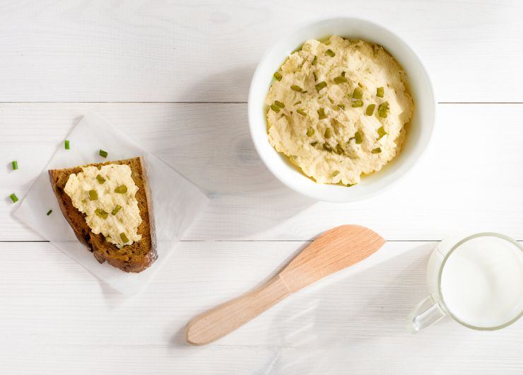 pane e fiocchi di latte speziati