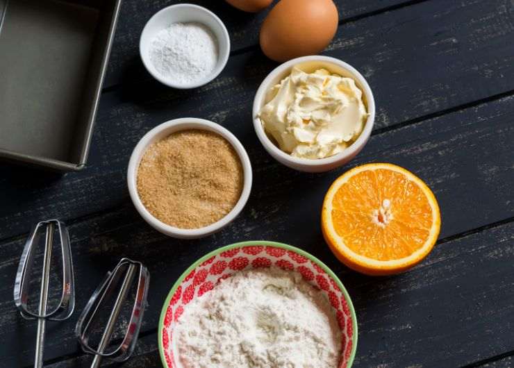 ingredienti per preparare torta all'arancia