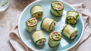 involtini di zucchine con tonno e avocado