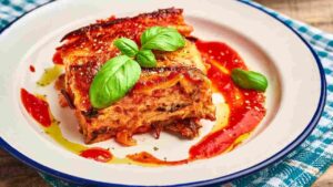 fetta di parmigiana di melanzane