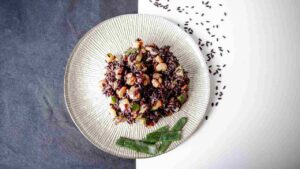 riso venere gamberi zucchine