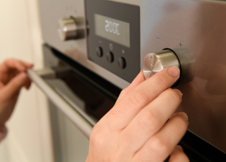 accendere il forno