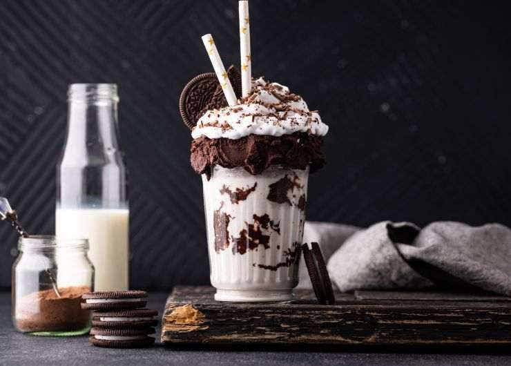 cioccolata con panna e oreo