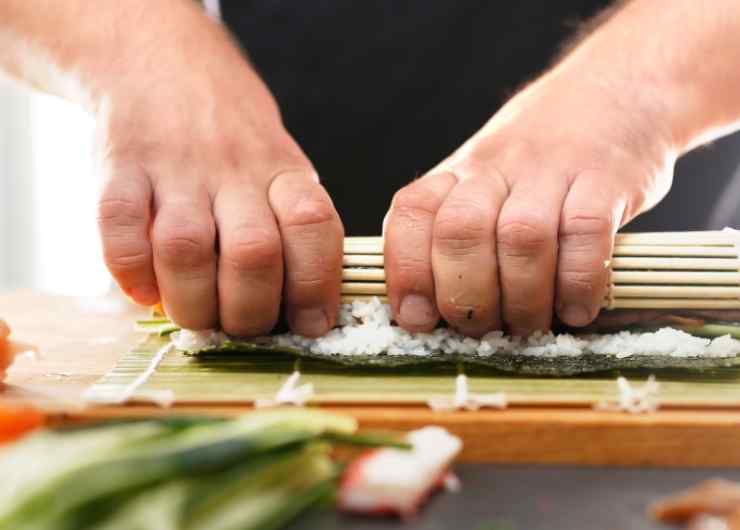 hosomaki salmone