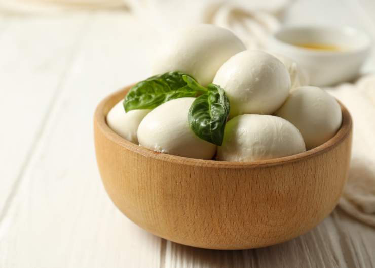 mozzarella e basilico
