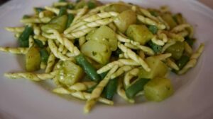 trofie al pesto accomodato